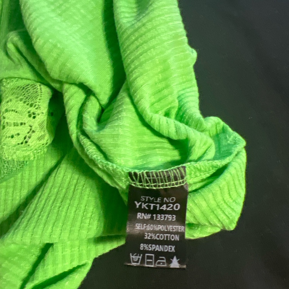 POL Neon Green Lace Camisole - Picture 4 of 5